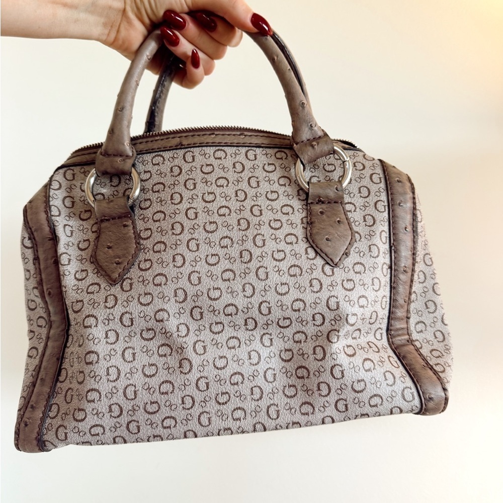 GUESS 90s Y2K monogram neutral brown shoulder bag - Picture 4 of 4